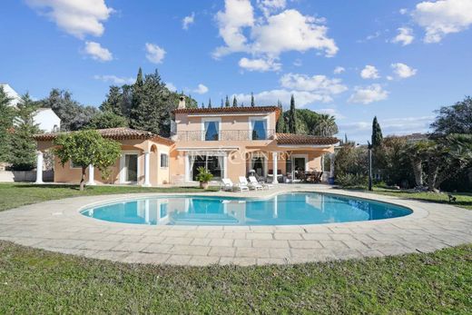 Villa in Mandelieu-la-Napoule, Alpes-Maritimes