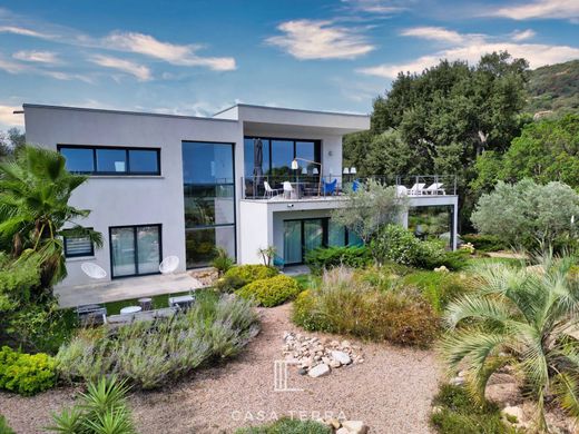 ﻓﻴﻼ ﻓﻲ Sainte-Lucie de Porto-Vecchio, South Corsica