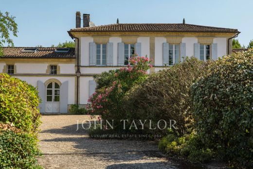 Luxury home in Saint-André-de-Cubzac, Gironde