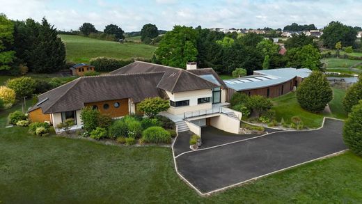 Элитный дом, Solesmes, Sarthe