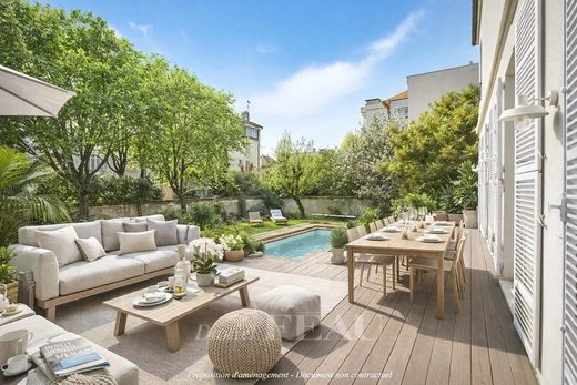 Maison de luxe à Fontenay-sous-Bois, Val-de-Marne