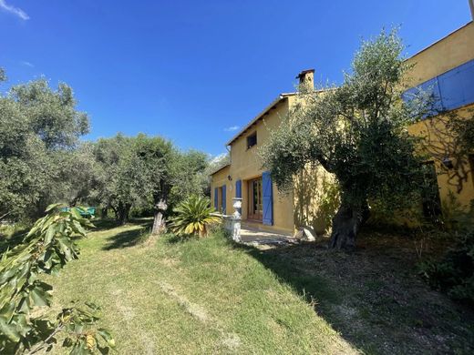 Villa in Contes, Alpes-Maritimes