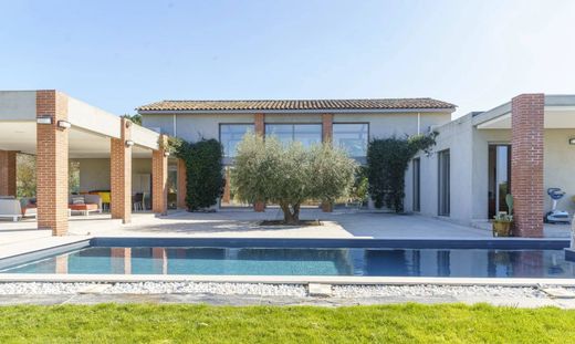 Villa a Aix-en-Provence, Bocche del Rodano