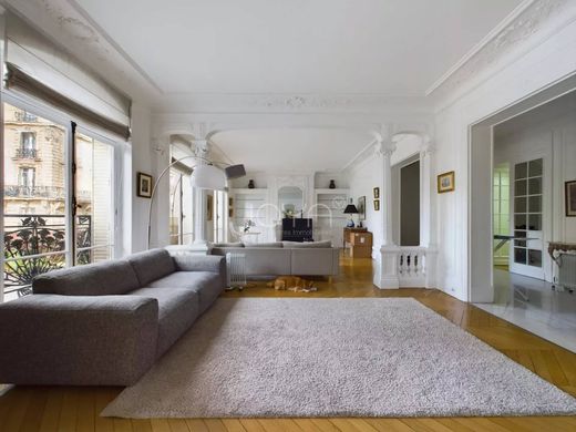 Apartment / Etagenwohnung in Monceau, Courcelles, Ternes, Paris