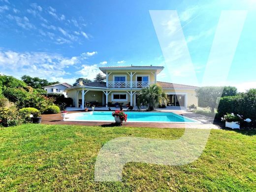 Villa in Arcachon, Gironde
