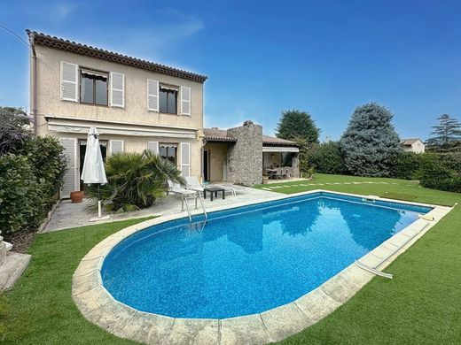 Элитный дом, Villeneuve-Loubet, Alpes-Maritimes