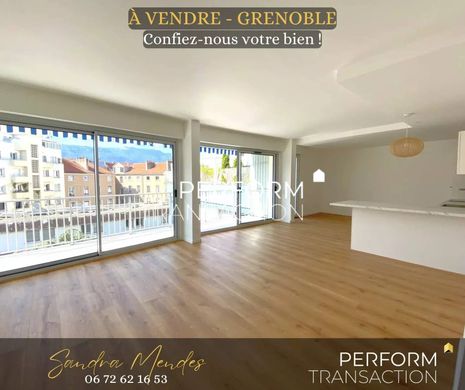 Apartment in Grenoble, Isère