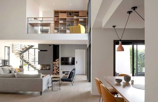 Duplex in Les Lilas, Seine-Saint-Denis