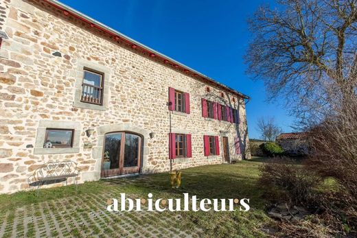 Luxe woning in Chaspinhac, Haute-Loire