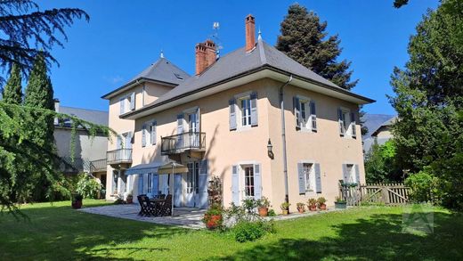 Maison de luxe à La Motte-Servolex, Savoie