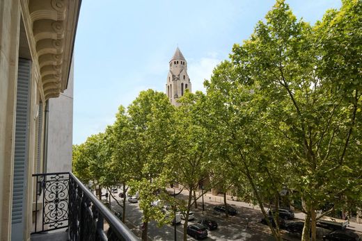 Apartment / Etagenwohnung in La Muette, Auteuil, Porte Dauphine, Paris