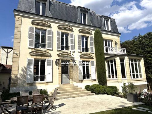 Luxe woning in Le Vésinet, Yvelines