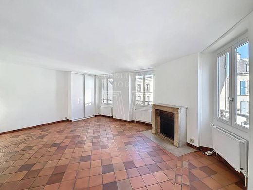 Apartament w Boulogne-Billancourt, Hauts-de-Seine