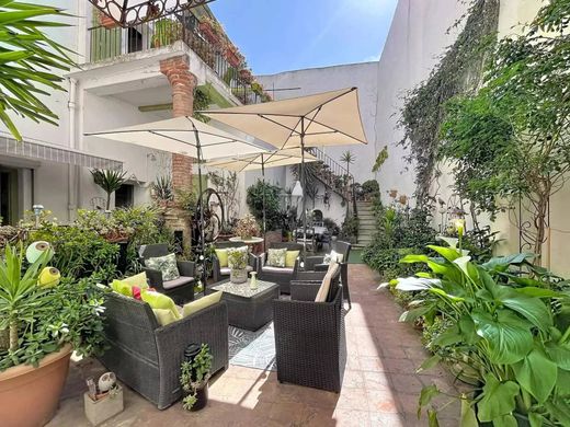 Hotel in Rivesaltes, Pyrénées-Orientales