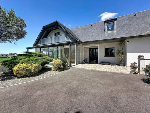 Maison de luxe à Tarbes, Hautes-Pyrénées