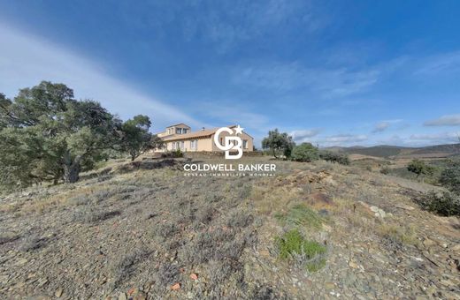 Luxury home in Perpignan, Pyrénées-Orientales