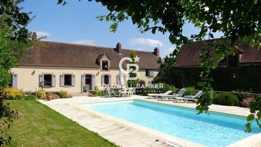 Casa di lusso a Mortagne-au-Perche, Orne