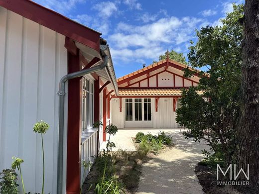 Villa in Cap Ferret, Gironde