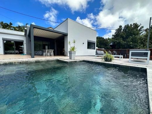 Casa di lusso a Petite-Île, Riunione