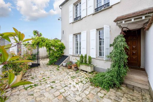 Maison de luxe à Avon, Seine-et-Marne