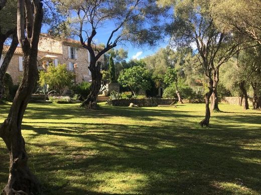 Apartamento - Roquefort-les-Pins, Alpes Marítimos