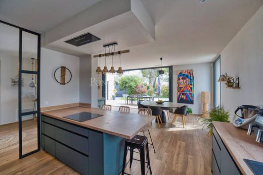 Luxury home in Lattes, Hérault