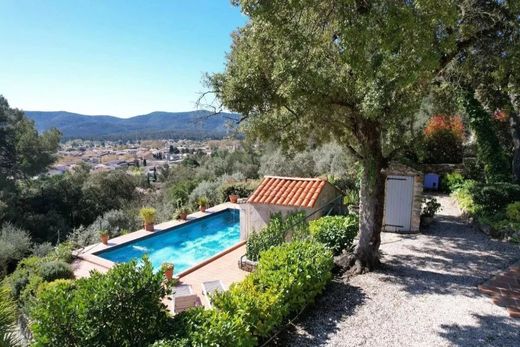 Maison de luxe à Pignans, Var