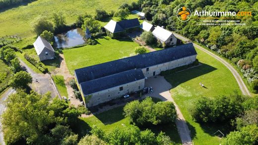 Элитный дом, Sainte-Suzanne, Mayenne