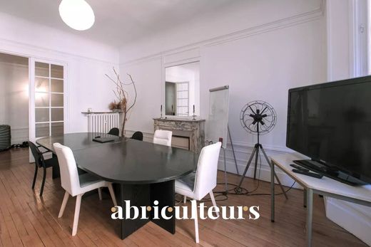 Apartment / Etagenwohnung in Nancy, Meurthe-et-Moselle