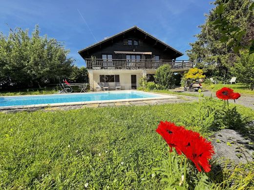 Luxury home in Seynod, Haute-Savoie