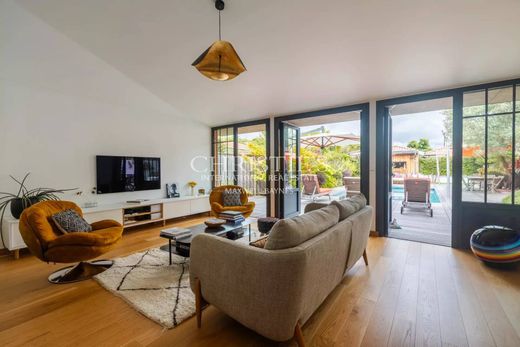 منزل ﻓﻲ Bruges, Gironde