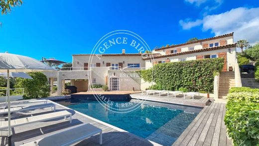 Вилла, Saint-Aygulf, Var