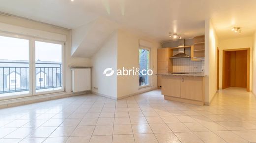 Apartment in Frisange, Canton d'Esch-sur-Alzette