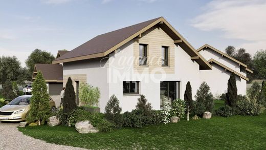 Luxury home in Lathuile, Haute-Savoie
