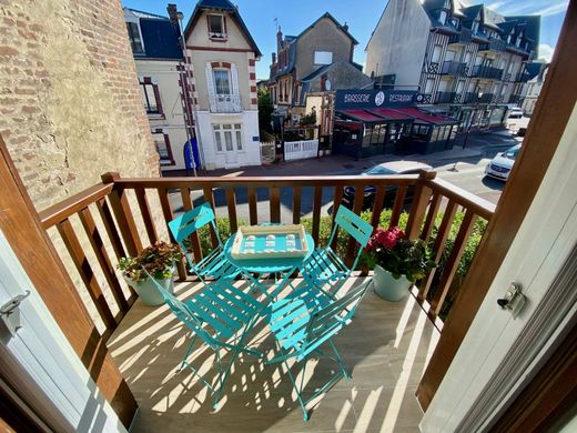 Apartment in Houlgate, Calvados