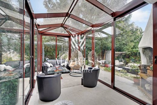 Πολυτελή κατοικία σε Fontenay-sous-Bois, Val-de-Marne