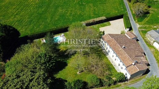 Maison de luxe à Pugnac, Gironde