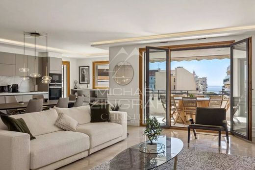 Appartement en Location par mois à Cannes