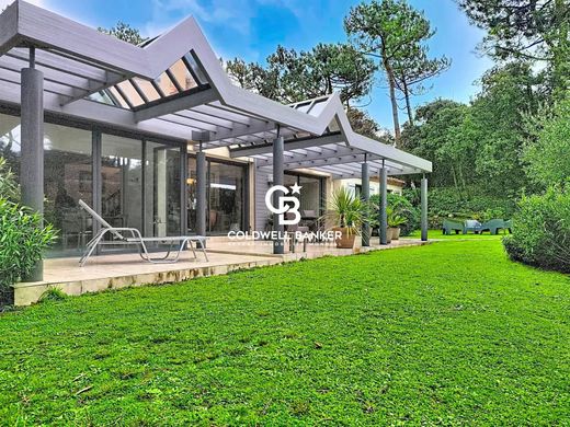 Luxury home in Les Sables-d'Olonne, Vendée