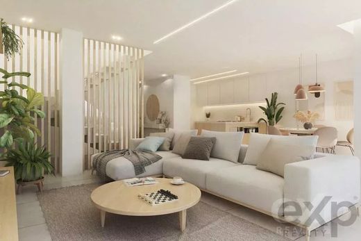 Villa Faro, Distrito de Faro