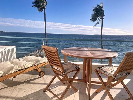 Apartment in Juan-les-Pins, Alpes-Maritimes