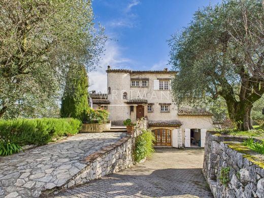 Luxury home in La Gaude, Alpes-Maritimes