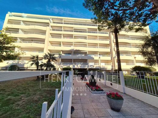 Apartment in Cannes, Alpes-Maritimes