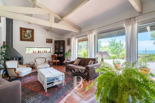 Πολυτελή κατοικία σε Cassis, Bouches-du-Rhône