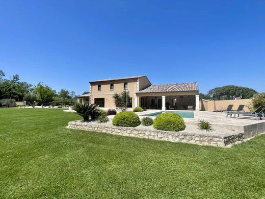 Villa in Tarascon, Bouches-du-Rhône