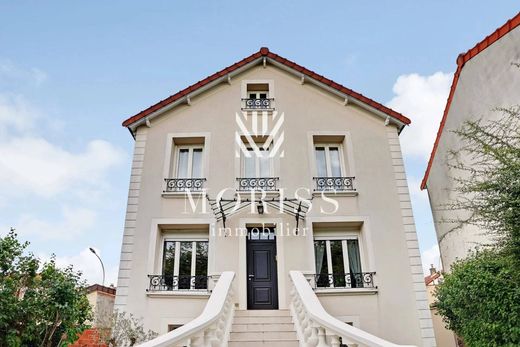 ‏דירה ב  Le Perreux-sur-Marne, Val-de-Marne