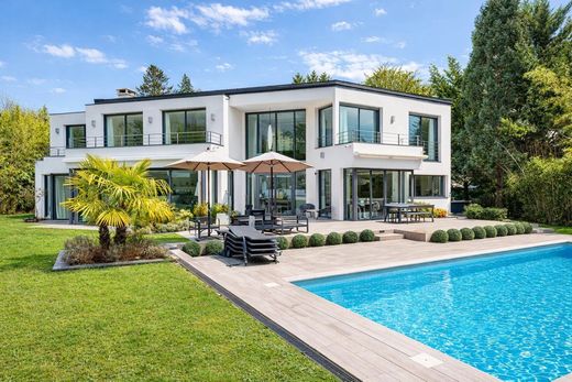Maison de luxe à Garches, Hauts-de-Seine