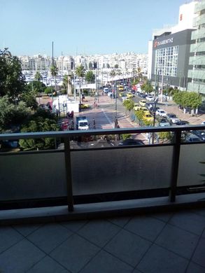 아파트 / Piraeus, Nomós Attikís