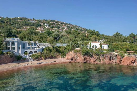 Villa in Anthéor, Var