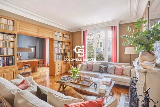 Apartment / Etagenwohnung in Beaubourg, Marais, Notre Dame - Ile de La Cité, Paris